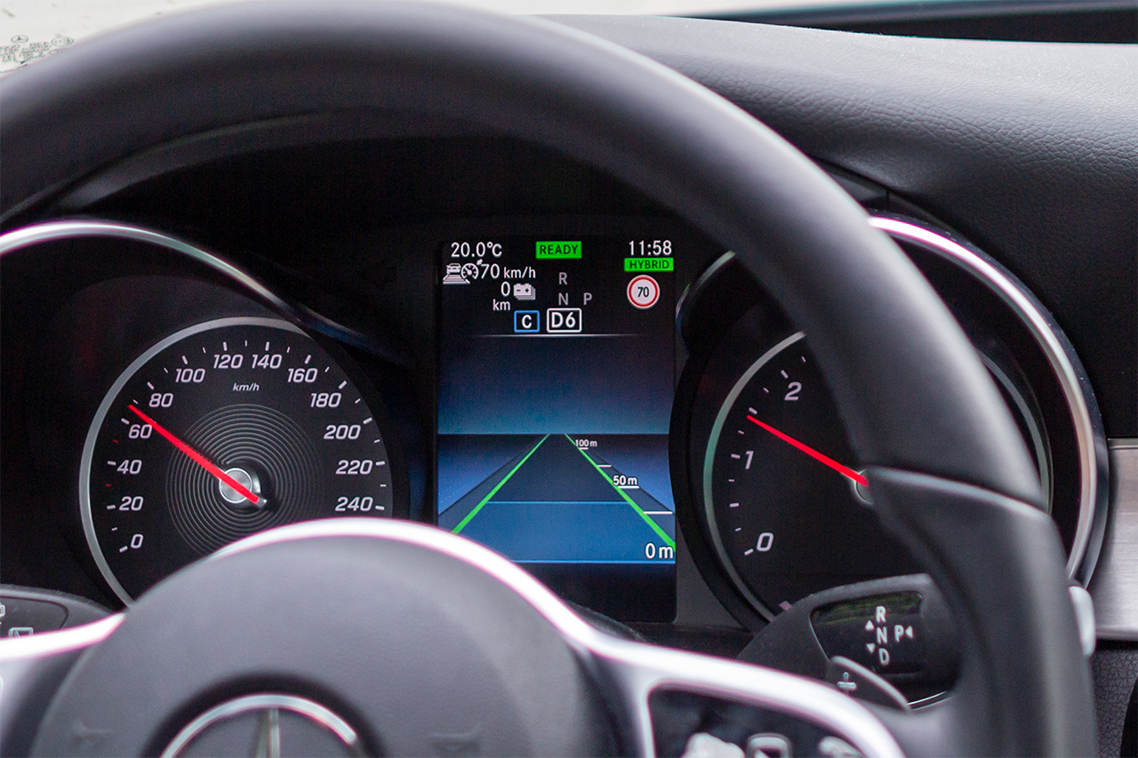 Komplettset Aktiver Spurhalte-Assistent Code 243 für Mercedes Benz C-Klasse W205 ab MJ 2019 Komplettset Aktiver Spurhalte-Assistent Code 243 für Mercedes Benz C-Klasse W205 ab MJ 2019 von KUFATEC GmbH & Co. KG