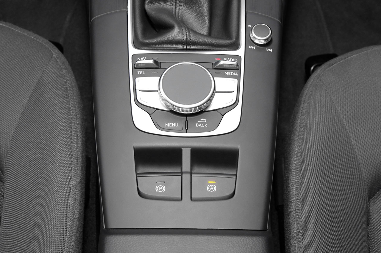Komplettset Auto Hold Berganfahrassistent für Audi A3 8V Komplettset Auto Hold Berganfahrassistent für Audi A3 8V von KUFATEC GmbH & Co. KG
