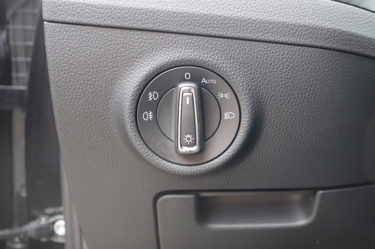 Lichtschalter für Skoda Superb 3V Lichtschalter für Skoda Superb 3V von KUFATEC GmbH & Co. KG
