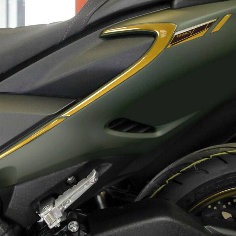 labelbike - 2 Aufkleber 3D Eckenschutz Heck Roller kompatibel mit Yamaha TMAX 560 2020-21 Carbon Gold von LABELBIKE