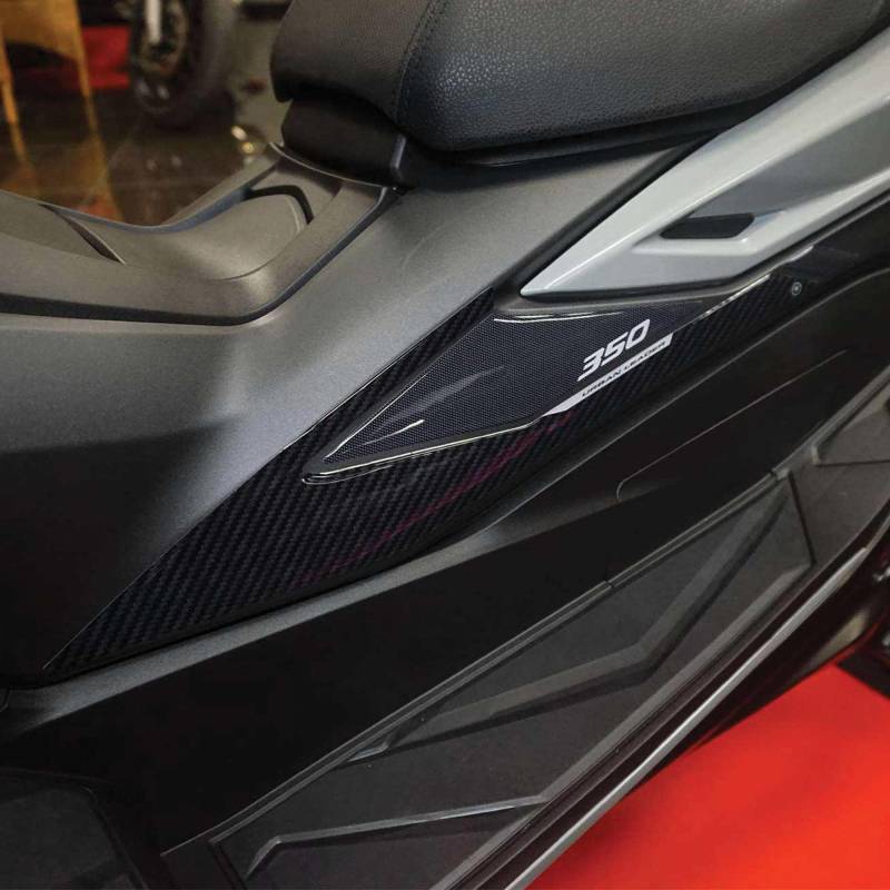 labelbike - 3D Harz Aufkleber Boomerang-Seitenschutz kompatibel mit Honda Forza 350 2022-23 von LABELBIKE