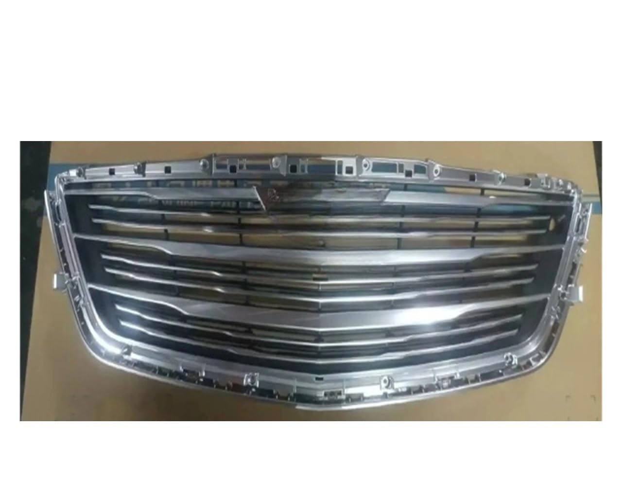 LDFREBCX Frontstoßstange Grill Maske Kühlergrill Kompatibel for Cadillac CT6 Auto Kühlergrill Abdeckung LDFREBCX Frontstoßstange Grill Maske Kühlergrill Kompatibel for Cadillac CT6 Auto Kühlergrill Abdeckung von LDFREBCX