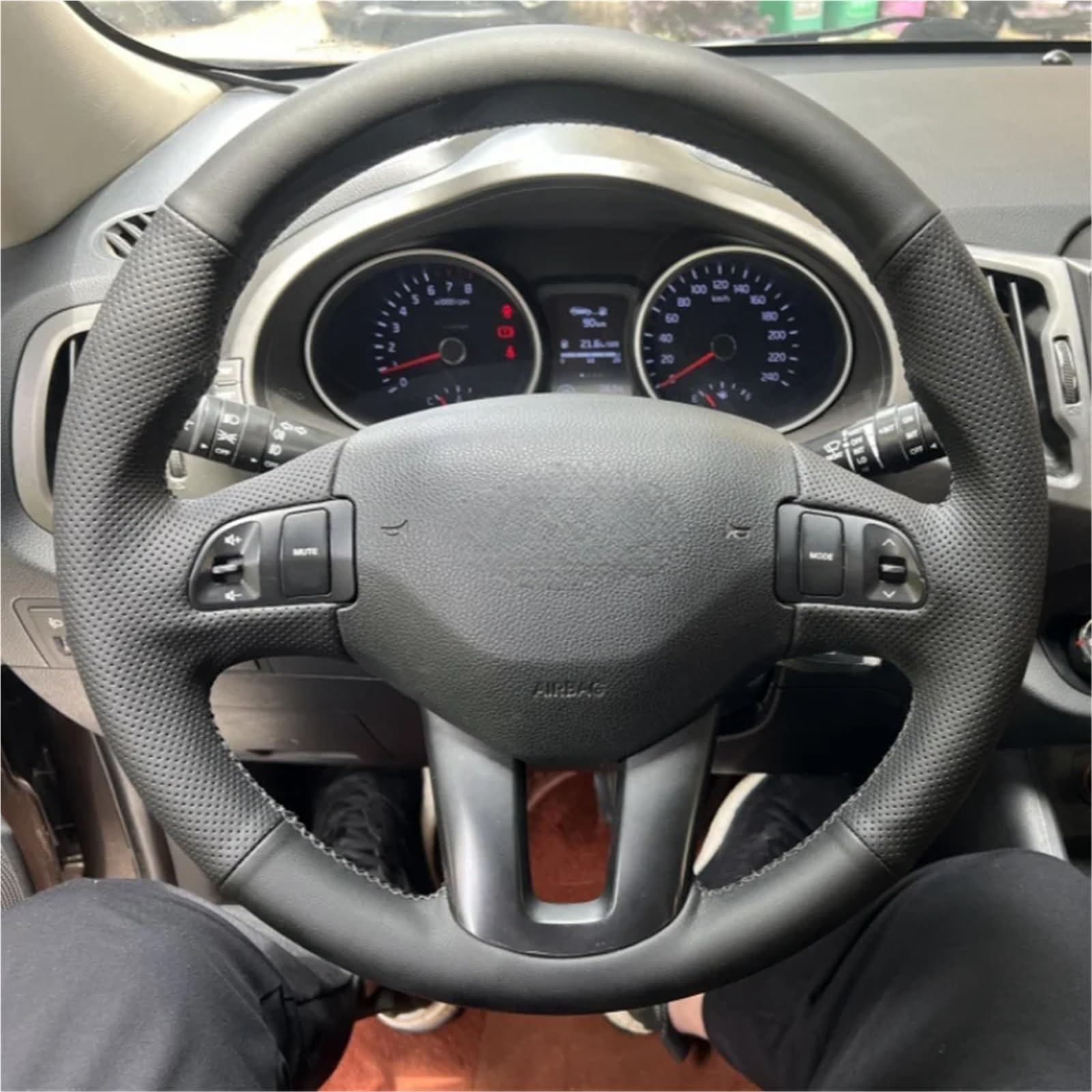 Auto-Lenkradabdeckung Für Kia Für Ceed Für Cee'd 2009 2010 2011 2012 Für Sportage 3 2010 Mikrofaser Leder Lenkrad Abdeckung Griff Abdeckung Innen Auto Zubehör Lenkradschutz(Orange Thread) von LONPEXDT