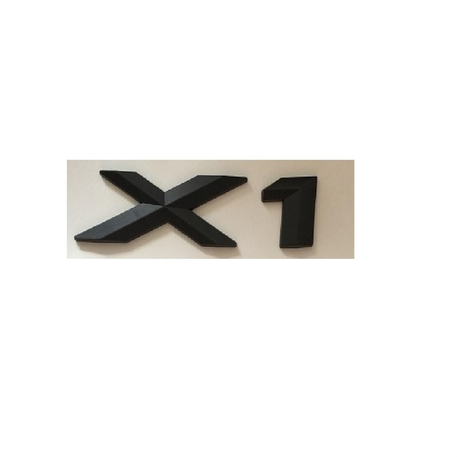 Mattschwarzer Kunststoff ABS Nummer Buchstaben Wort Kofferraum Abzeichen Emblem Aufkleber Aufkleber kompatibel for BMW X1 von LOTOAK