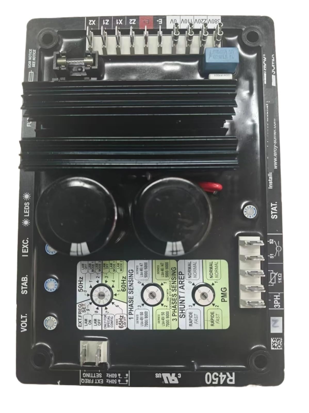 1 stücke R450 AVR Lichtmaschine Stabilisator Modul Integrated Circuit Control Teile 1 stücke R450 AVR Lichtmaschine Stabilisator Modul Integrated Circuit Control Teile von LREDONM
