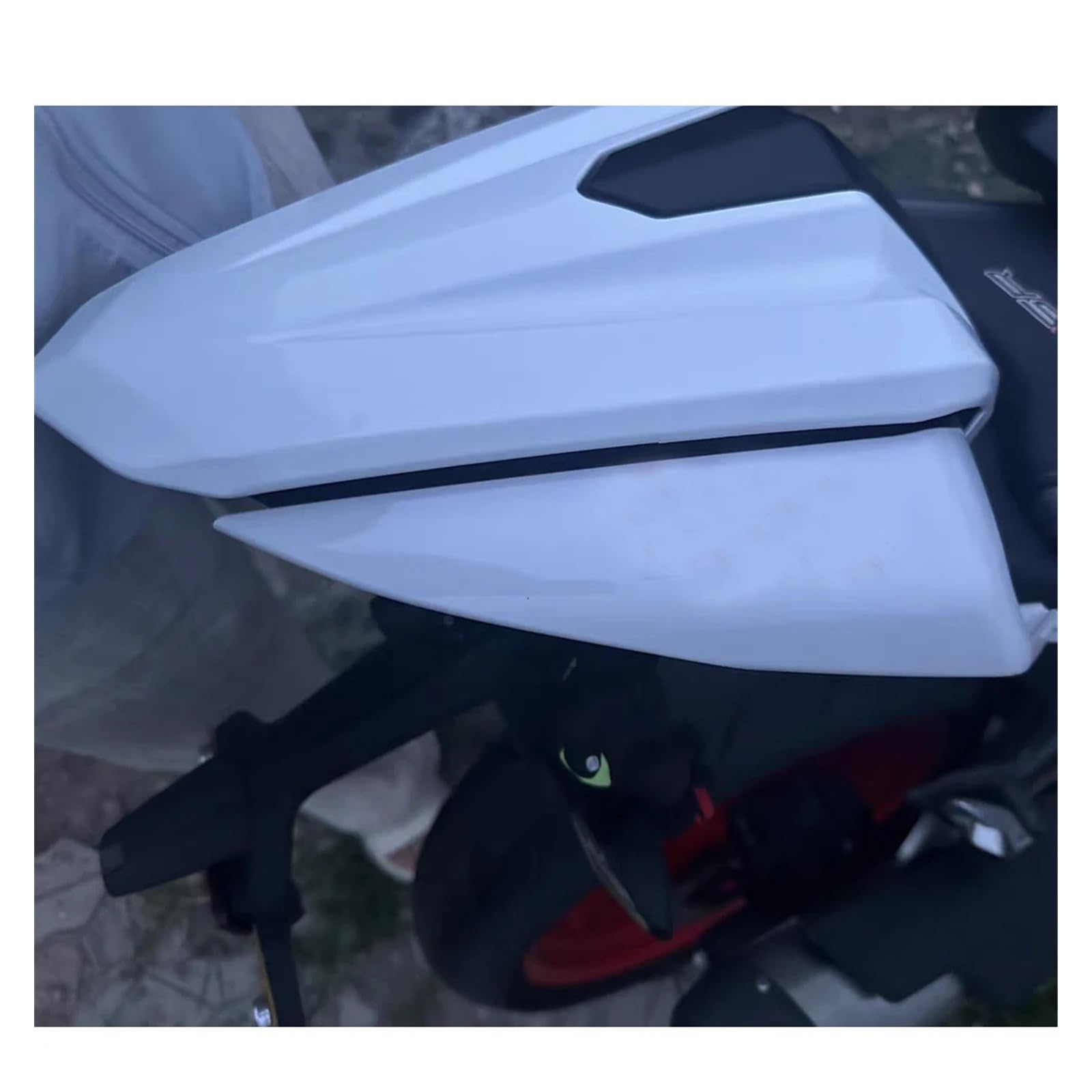Motorrad Soziusabdeckung Für CFMOTO 450 SR CF450SR 2022 2023 Sitzbezug Schwanz Gugel Buckel Verkleidung Motorrad Teile Hinten Passagier Sozius Solo Schwarz Motorrad Soziusabdeckung Für CFMOTO 450 SR CF450SR 2022 2023 Sitzbezug Schwanz Gugel Buckel Verkleidung Motorrad Teile Hinten Passagier Sozius Solo Schwarz von LWNHYQPS