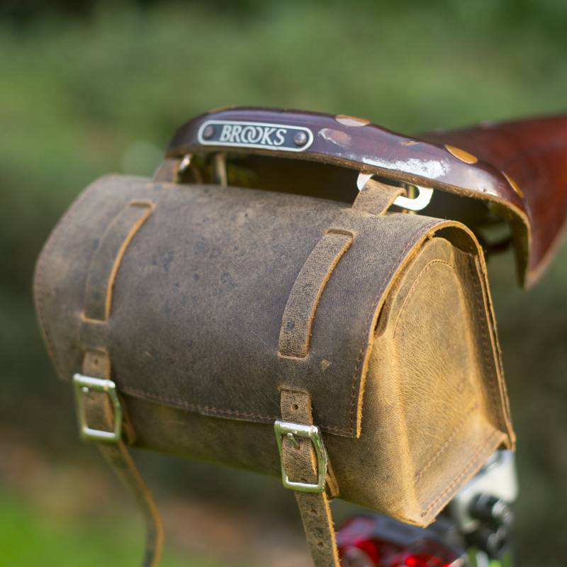 London Craftwork Klassische quadratische Satteltasche Lenkertasche Echtleder Vintage braun Moto Moped Motorrad Motobike Box - RAW-Waxed von London Craftwork