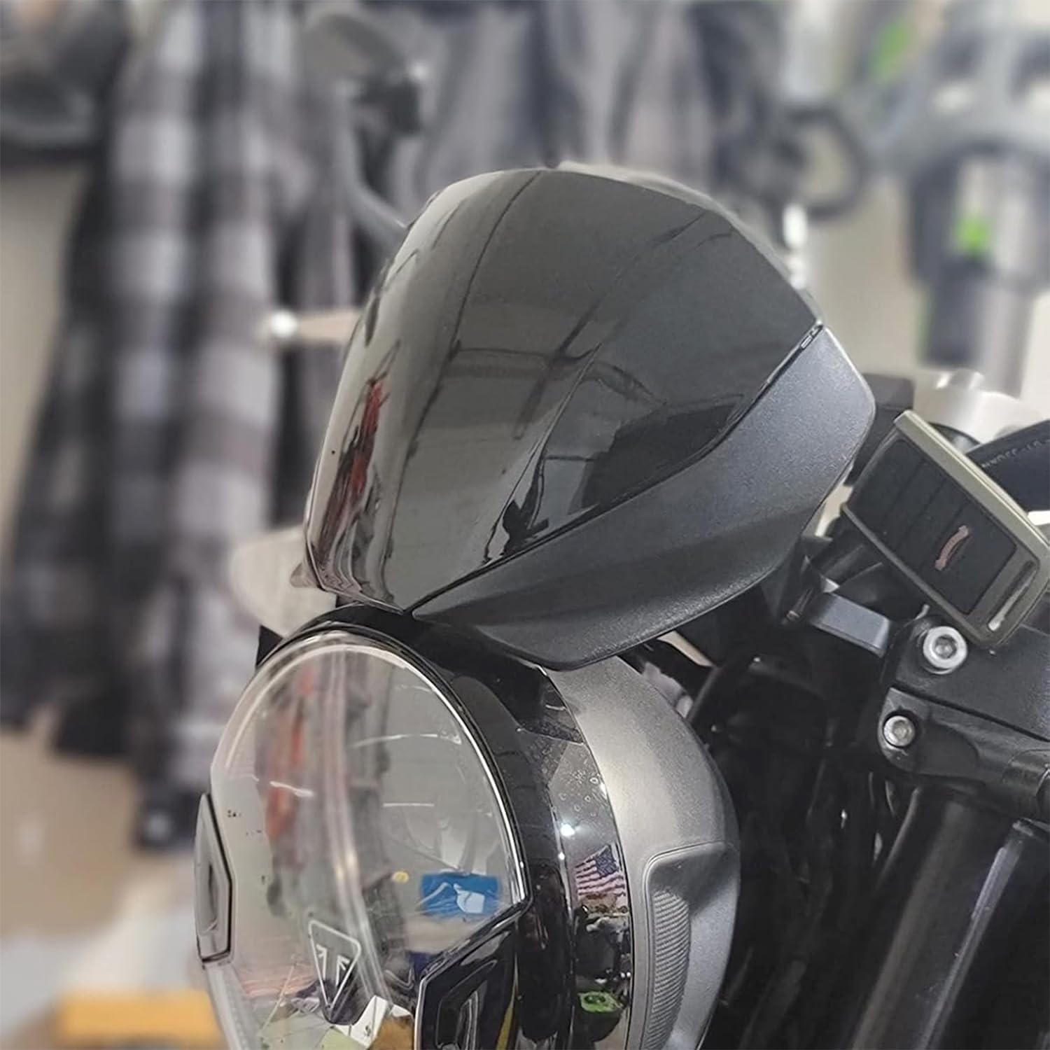 Lorababer Motorrad-Frontscheiben-Visierschutz, Neue Windschutzscheibe, Flyscreen, Windabweiser, Windschutzscheiben-Verkleidungsabdeckung kompatibel mit T-Riumph Trident 660 2021 2022 2023 (Schwarz) von Lorababer