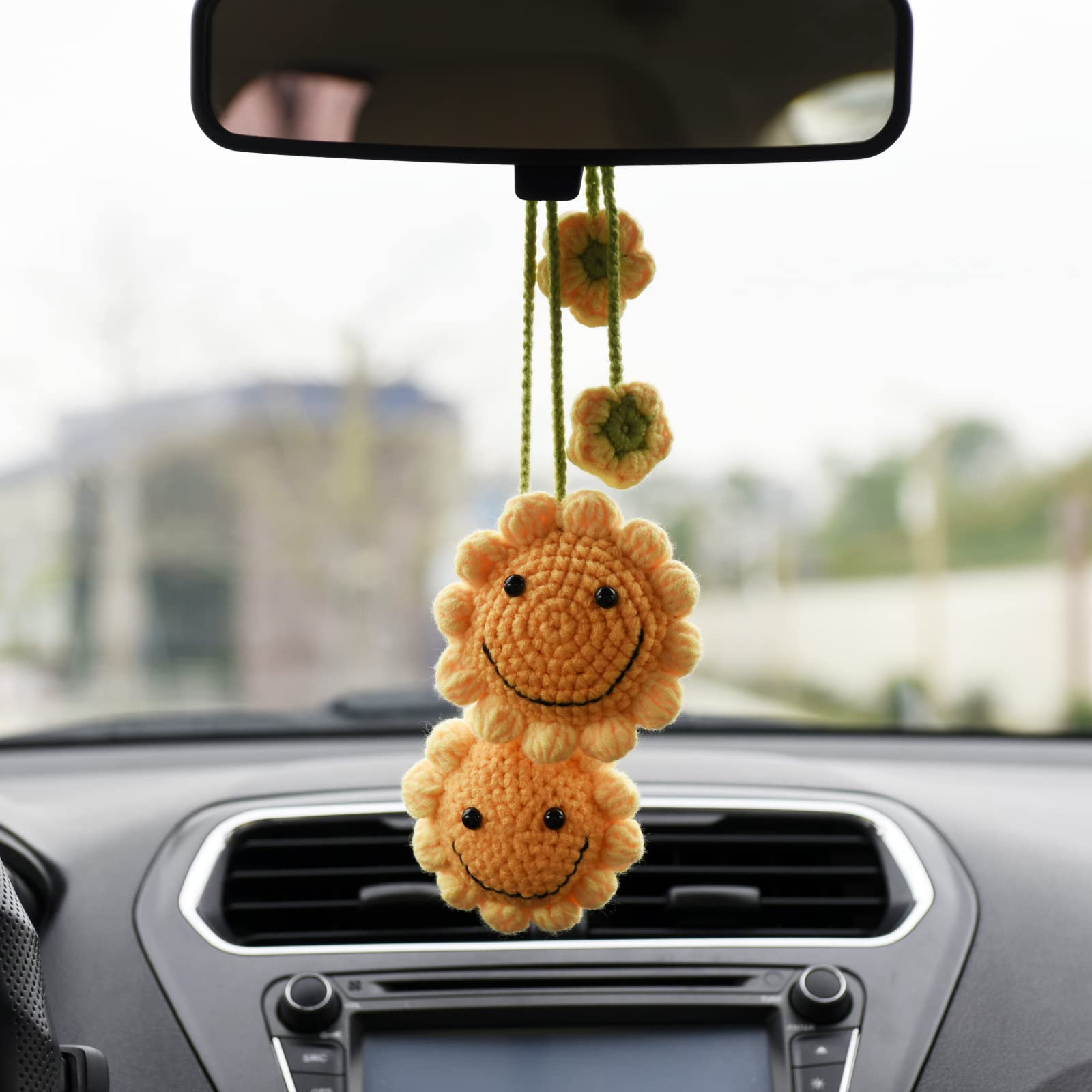 LuzGod Hübsches Lächeln, Sonnenblume, handgefertigt, gestrickt, Auto-Hängeornamente für Auto-Innenspiegel, Dekoration, Auto-Rückspiegel, hängende Charm-Anhänger, Zubehör, Gelb, 2 Stück LuzGod Hübsches Lächeln, Sonnenblume, handgefertigt, gestrickt, Auto-Hängeornamente für Auto-Innenspiegel, Dekoration, Auto-Rückspiegel, hängende Charm-Anhänger, Zubehör, Gelb, 2 Stück von LuzGod