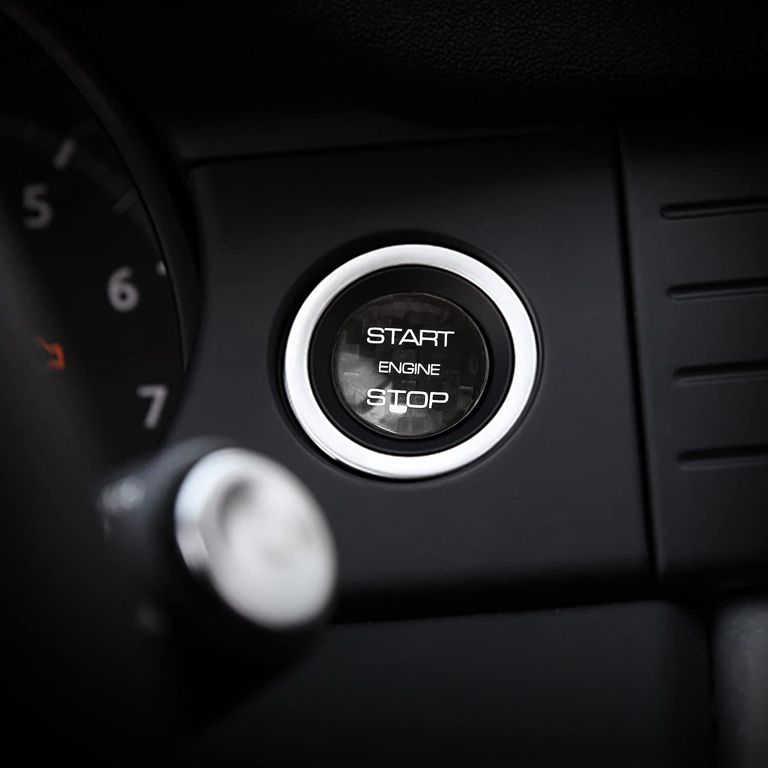 M.JVisun Kohlefaser EIN Knopf Start Taste Deckel Trimmen für Land Rover, Zündung Schalter Aufkleber für Land Rover Discovery Sport für Range Rover Evoque Velar - Für Konkaven Knopf - Schwarz M.JVisun Kohlefaser EIN Knopf Start Taste Deckel Trimmen für Land Rover, Zündung Schalter Aufkleber für Land Rover Discovery Sport für Range Rover Evoque Velar - Für Konkaven Knopf - Schwarz von M.JVisun