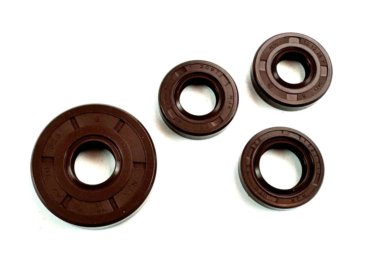 Set 4 x Wellendichtringe NJK - FPM, braun - Simson SR1 SR2 SR2E SR4-1 (mit Pe... Set 4 x Wellendichtringe NJK - FPM, braun - Simson SR1 SR2 SR2E SR4-1 (mit Pe... von MZA