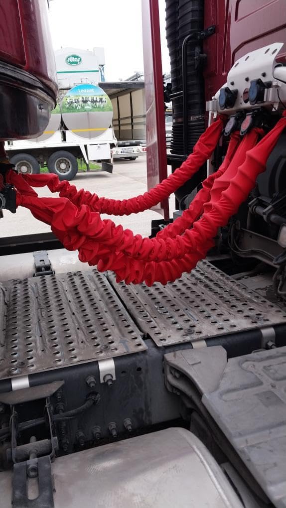 Mabi Automotive Parts 1 x Lkw-Luftschlauch, Kabel-Strumpfhose, Stretch-Manschette (rot) von mabi automotive parts