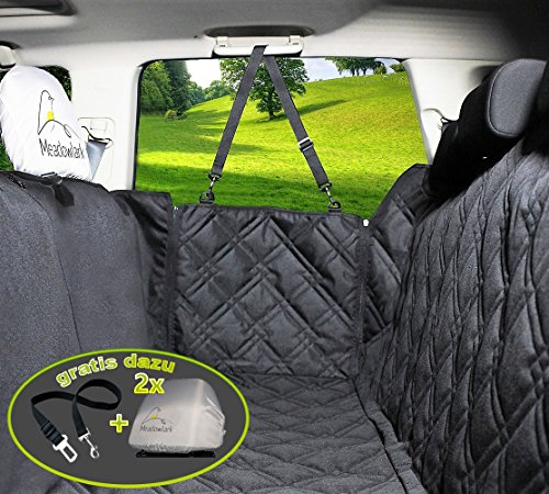 Hundedecke für Auto Rückbank. Wasserdicht! Komplettschutz - Comfort Autoschondecke für Hunde, robuste Reissverschlüsse für Seitenklappen zum Schutz der Türen, Kopfstützen & Rücksitze. Wasserfester Sitzbezug, ideale Autodecke für Haustiere. TOP-Qualität! Auf dem Rücksitz teilbar durch Reissverschluss. Mit der Decke für Hunde gibt es einen Sitzgurt & 2 Schonbezüge für Kopfstützen gratis! Hundedecke für Auto Rückbank. Wasserdicht! Komplettschutz - Comfort Autoschondecke für Hunde, robuste Reissverschlüsse für Seitenklappen zum Schutz der Türen, Kopfstützen & Rücksitze. Wasserfester Sitzbezug, ideale Autodecke für Haustiere. TOP-Qualität! Auf dem Rücksitz teilbar durch Reissverschluss. Mit der Decke für Hunde gibt es einen Sitzgurt & 2 Schonbezüge für Kopfstützen gratis! von Meadowlark