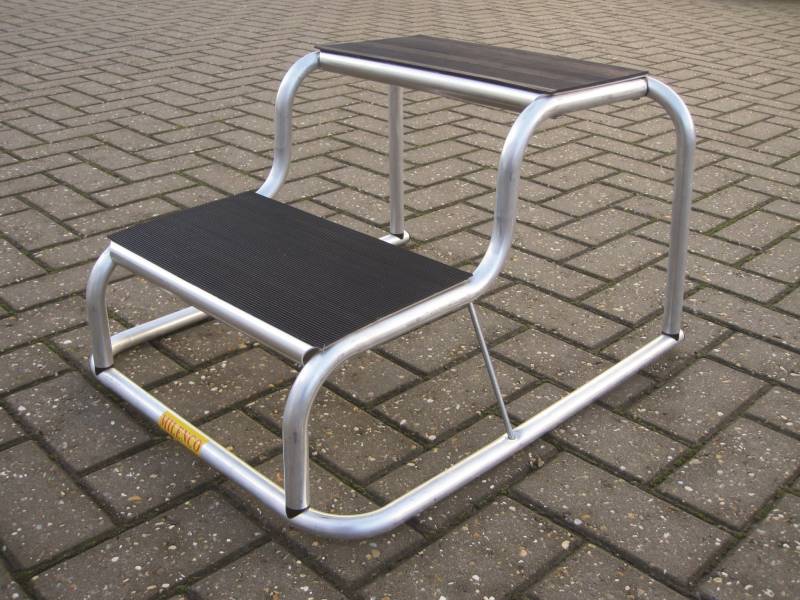 Milenco - Aluminium aus Top Schritt, schwarz von Milenco
