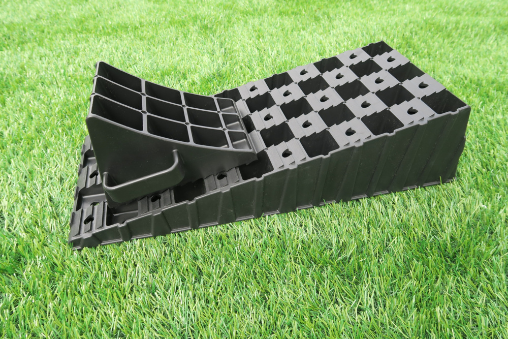 Set Auffahrkeil und Unterlegkeil Wedge Level von Milenco Set Auffahrkeil und Unterlegkeil Wedge Level von Milenco von Milenco