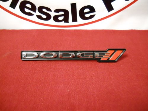 Dodge Dart 2012–2013 Kühlergrill-Emblem mit Logo-Streifen, Mopar OEM von Mopar