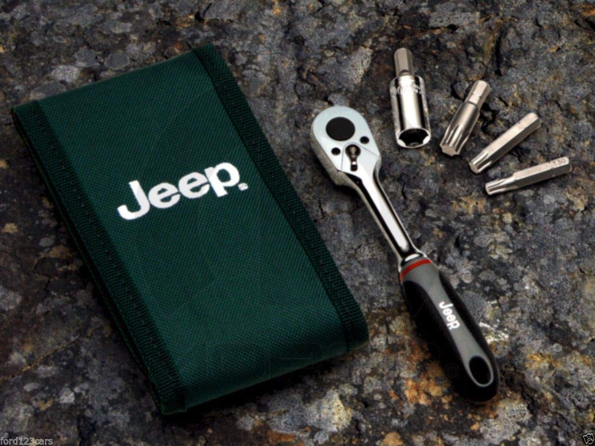 Mopar Jeep Wrangler Werkzeugset zum Entfernen von harten Oberflächen und Türen. Mopar Jeep Wrangler Werkzeugset zum Entfernen von harten Oberflächen und Türen. von Mopar
