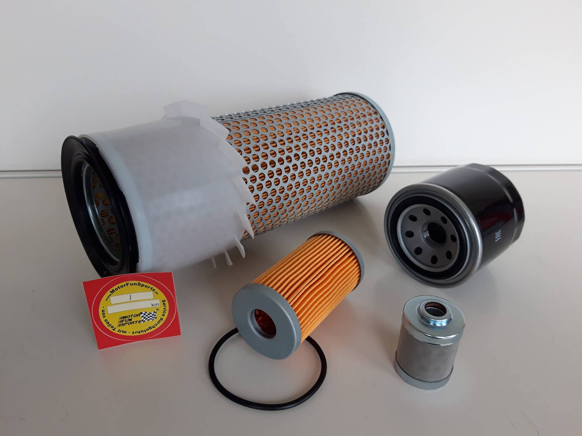 Filter - Set (klein) passend für Takeuchi TB 025 Ölfilter, Luftfilter, Kraftstofffilter von Motor Fun Sports