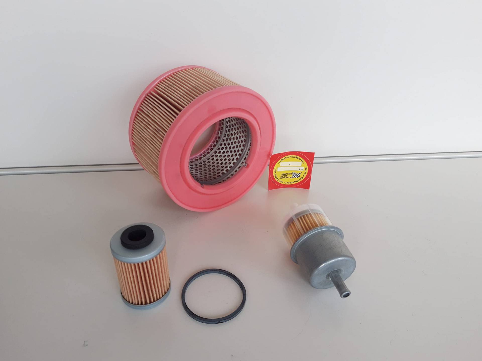 Filter Set kompatibel mit Rüttelplatte Weber CR 8 mit Motor Hatz Ölfilter Luftfilter Kraftstoff Filter Set kompatibel mit Rüttelplatte Weber CR 8 mit Motor Hatz Ölfilter Luftfilter Kraftstoff von Motor Fun Sports