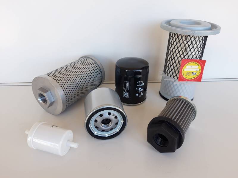Filter - Set (groß) passend für Kubota KX 41 mit D 1105 BH Ölfilter, Luftfilter, Kraftstofffilter, Hydraulikfilter von MotorFunSports