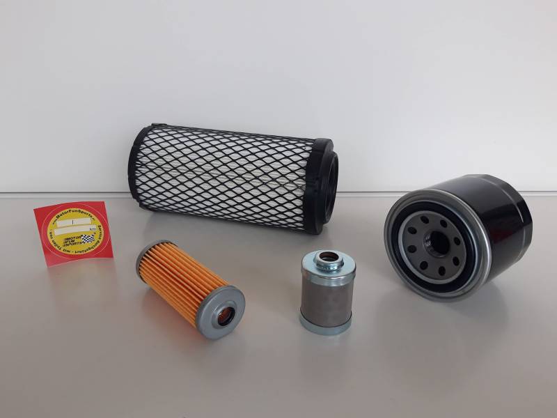Filter - Set (klein) kompatibel mit Komatsu PC 16 R-3/-HS Ölfilter, Luftfilter, Kraftstofffilter von MotorFunSports