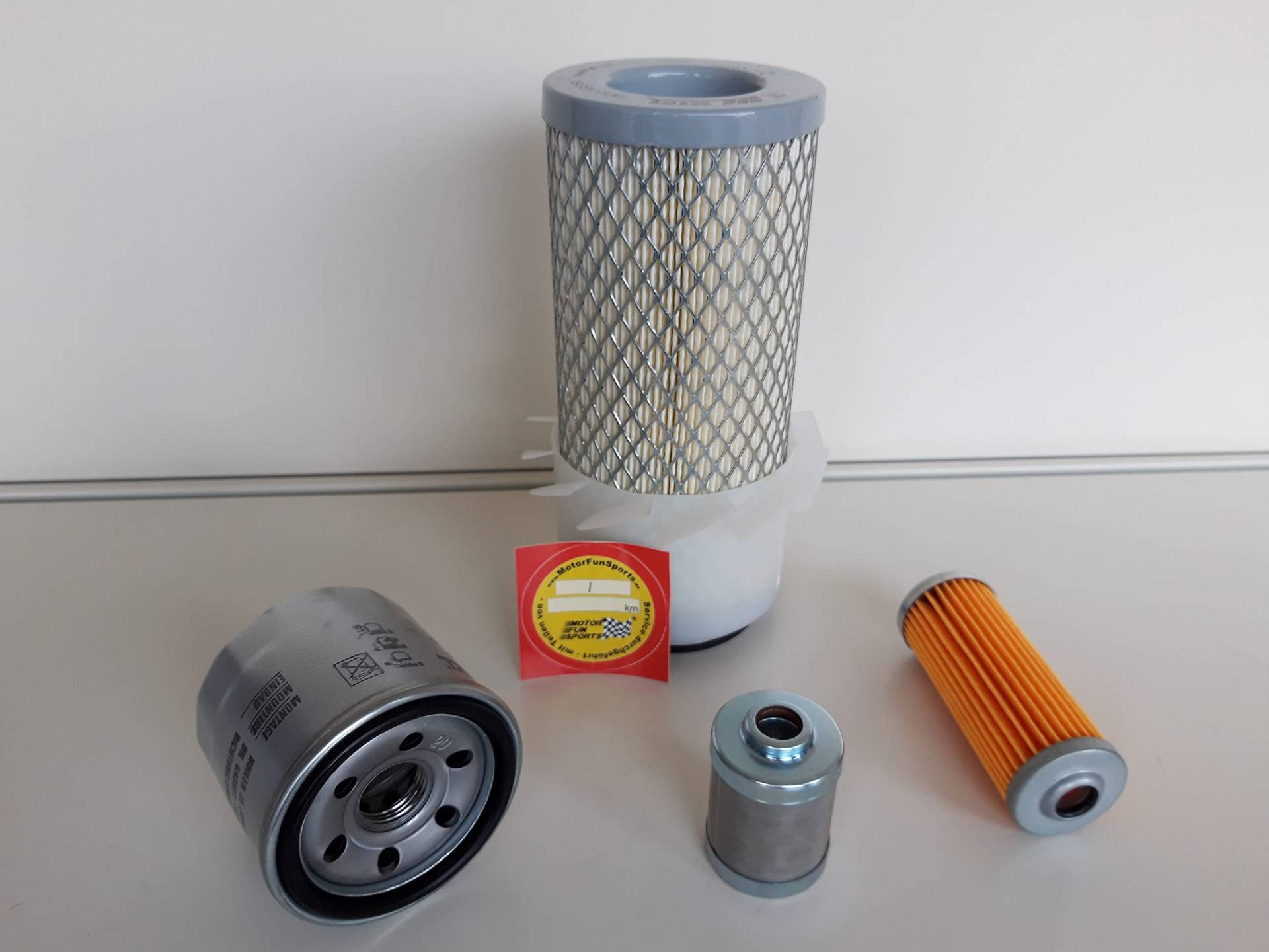 MotorFunSports Filter - Set (klein) passend für Takeuchi TB 015 Ölfilter, Luftfilter, Kraftstofffilter von MotorFunSports