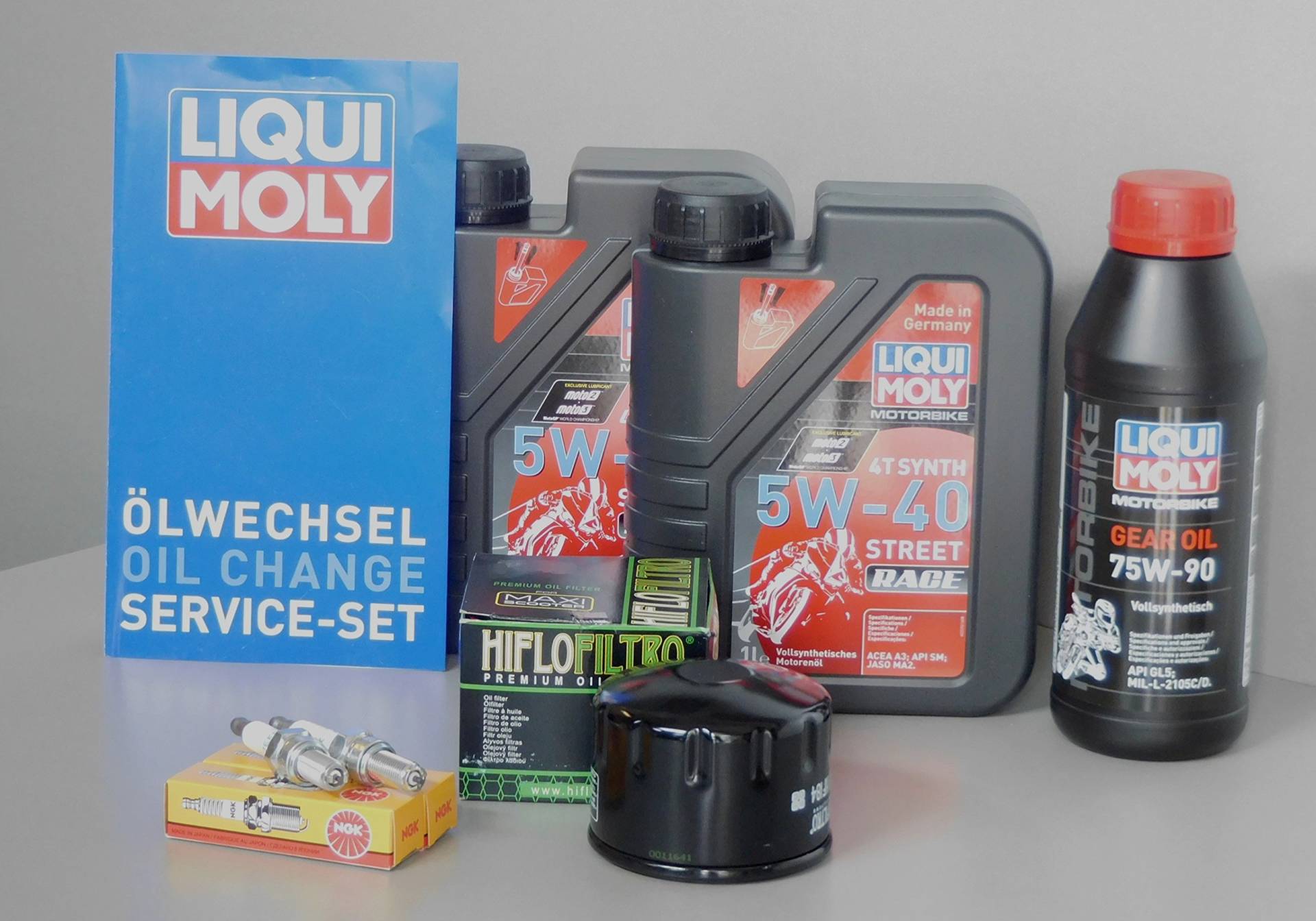 MotorFunSports Wartungs Set Gilera Nexus 500 Öl Ölfilter Zündkerzen Inspektion Service Roller MotorFunSports Wartungs Set Gilera Nexus 500 Öl Ölfilter Zündkerzen Inspektion Service Roller von MotorFunSports