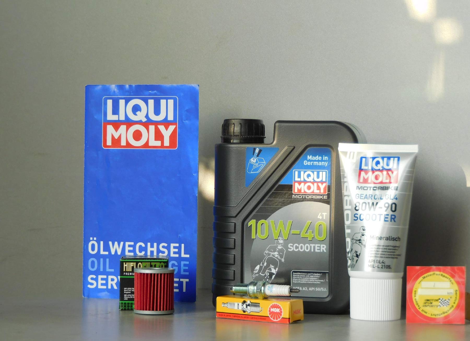 MotorFunSports Wartungs Set - Suzuki Address 110 - Öl Ölfilter Zündkerze Service Inspektion MotorFunSports Wartungs Set - Suzuki Address 110 - Öl Ölfilter Zündkerze Service Inspektion von MotorFunSports