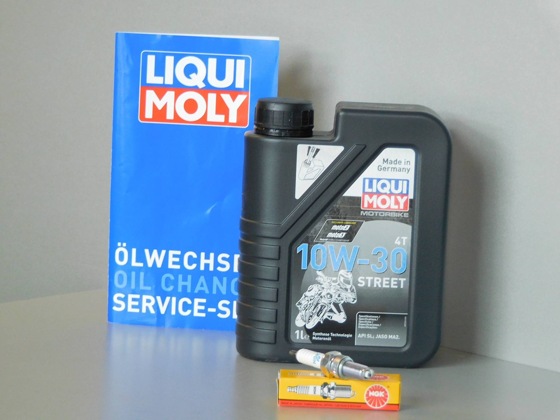 Wartungs Set passend für Honda PCX 125 Öl Zündkerze Service Inspektion Ölwechsel Roller Wartungs Set passend für Honda PCX 125 Öl Zündkerze Service Inspektion Ölwechsel Roller von MotorFunSports