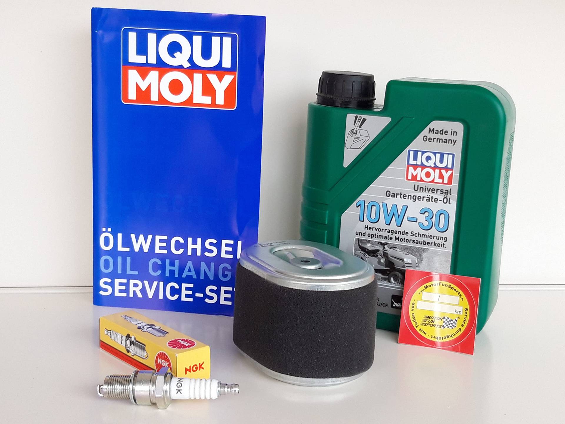 Wartungsset Rüttelplatte passend für Zipper ZI-RPE 60 Zündkerze Luftfilter Öl Wartungsset Rüttelplatte passend für Zipper ZI-RPE 60 Zündkerze Luftfilter Öl von MotorFunSports