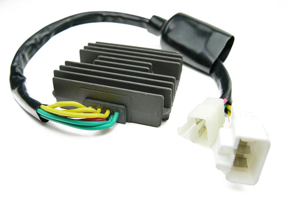 Regler Ersatzteil für/kompatibel mit CBR 900 RR SC44 00-01 CBR 600 RR PC37 03-06 Gleichrichter Lichtmaschine Regler Ersatzteil für/kompatibel mit CBR 900 RR SC44 00-01 CBR 600 RR PC37 03-06 Gleichrichter Lichtmaschine von MotorsportGoetz
