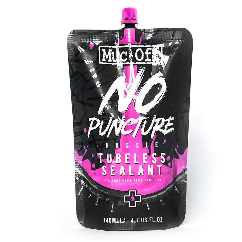 Muc Off No Puncture Hassle Tubeless Sealant Kit Reifendichtmittel,Hochwertiges Dichtmittel Reifenreparaturset,Schlauchlose Fahrradreifen mit UV-Tracer-Farbstoff, Dichtet Risse & Löcher Bis Zu 6 mm ab Muc Off No Puncture Hassle Tubeless Sealant Kit Reifendichtmittel,Hochwertiges Dichtmittel Reifenreparaturset,Schlauchlose Fahrradreifen mit UV-Tracer-Farbstoff, Dichtet Risse & Löcher Bis Zu 6 mm ab von Muc-Off