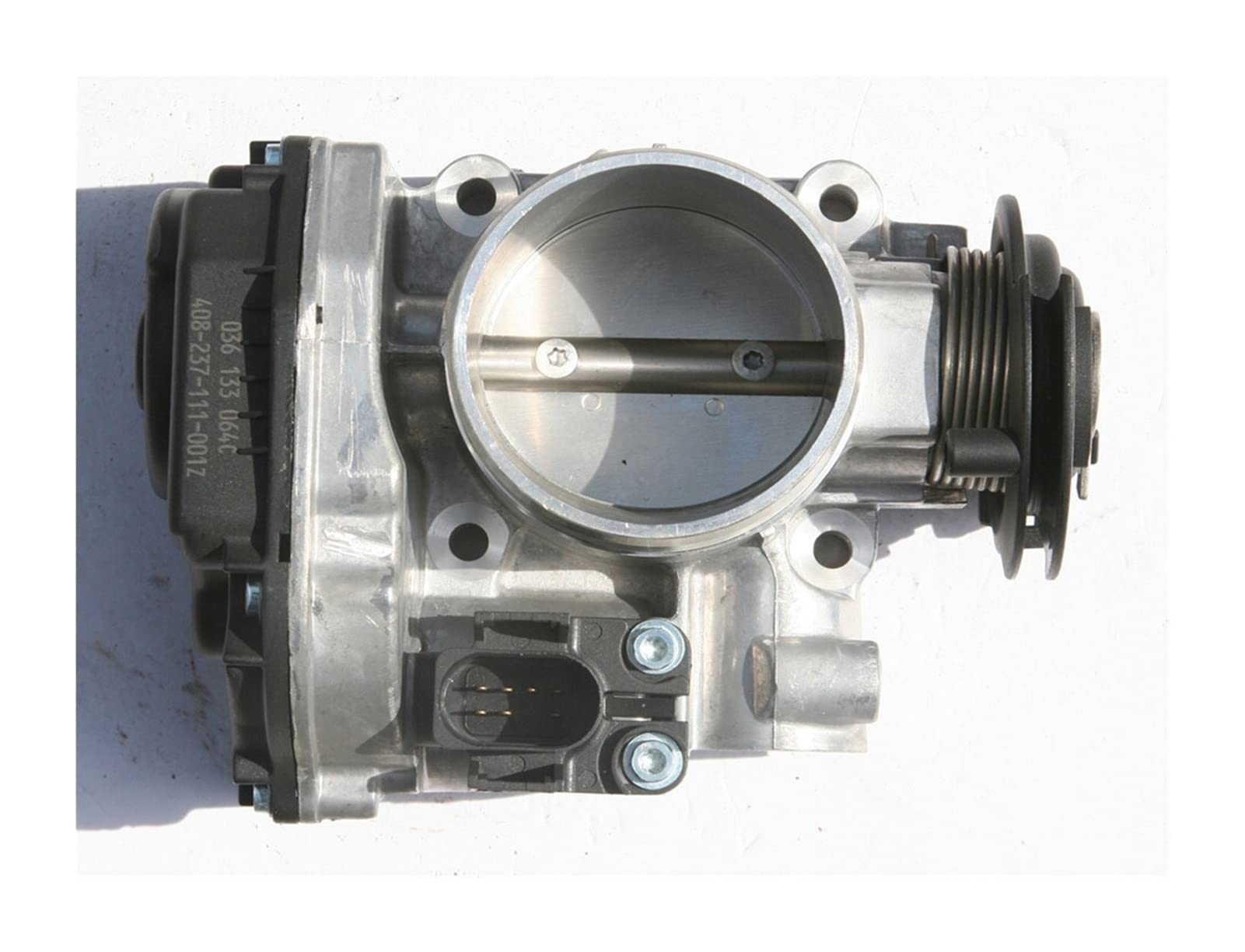 Drosselklappengehäuse Kompatibel mit Volkswagen Kompatibel mit POLO Kompatibel mit Ibiza Kompatibel mit Cordoba 6N1 1.4 16V OE 036133064C 408-237-111-001Z 408237111001Z Drosselklappengehäuse Drosselklappengehäuse Kompatibel mit Volkswagen Kompatibel mit POLO Kompatibel mit Ibiza Kompatibel mit Cordoba 6N1 1.4 16V OE 036133064C 408-237-111-001Z 408237111001Z Drosselklappengehäuse von NINHFTDROU