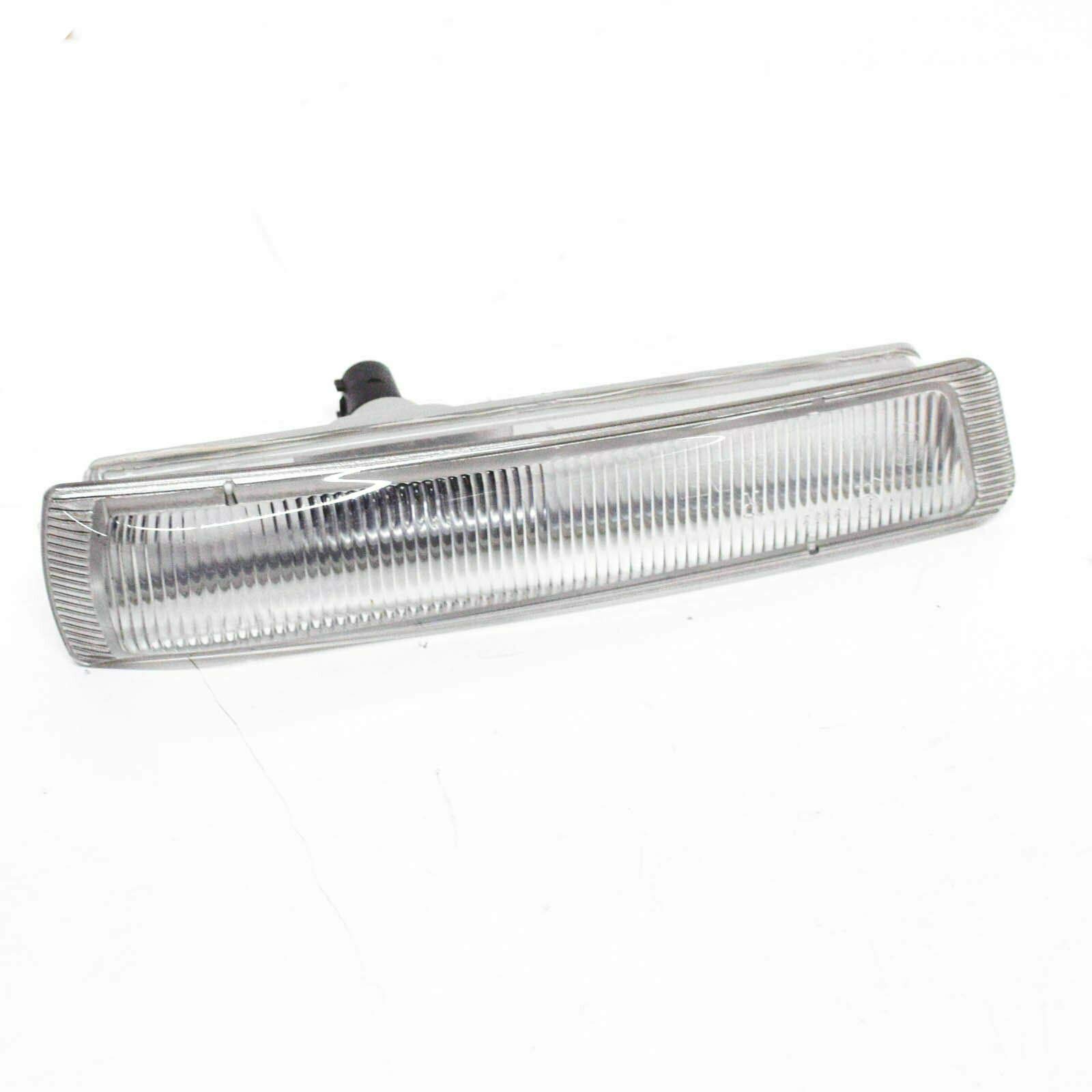 PARTS INVESTMENT Z3 E36 Reflektor für Stoßstange vorne rechts 63148400410 8400410 PARTS INVESTMENT Z3 E36 Reflektor für Stoßstange vorne rechts 63148400410 8400410 von Namz Custom Cycle