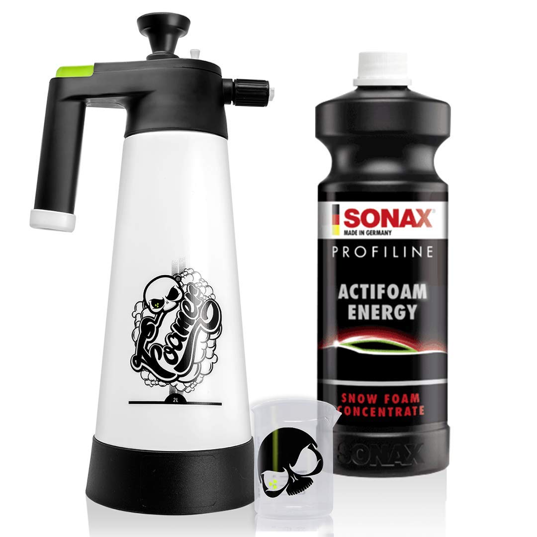 Nuke Guys Snow Foam Set: Nuke Guys Foamer 2L Schaumsprüher + SONAX PROFILINE ActiFoam Energy 1l + Nuke Guys Messbecher 150ml skaliert mit Nuke Guys skull von Nuke Guys