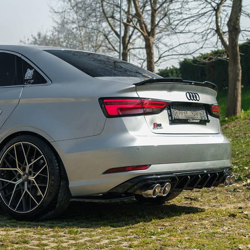 Oneway Heckschürzenansätze (Seitenteile) kompatibel mit Audi A3 (8V) Limousine Facelift 2016-2020 - Schwarz glänzend von ONEWAY AUTO ACCESSORIES