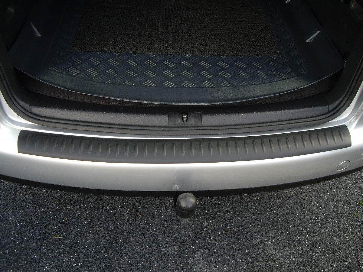 Ladekantenschutz Carbon für Mercedes E-Klasse W211 S/4 2002-2009 von OPPL