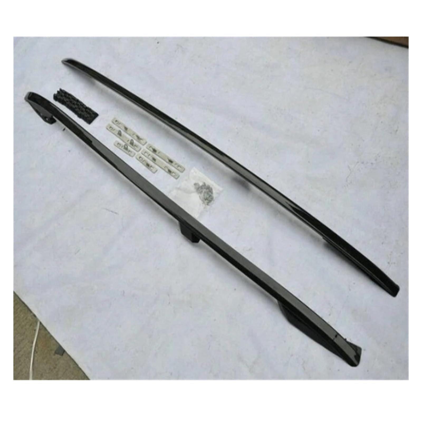 OZCCH Gepäckträger aus Aluminiumlegierung, obere Relingträger, robuste Dachträger-Querträger aus Aluminium, kompatibel mit Range Rover VOGUE L405 2013–2020, 68 kg Tragkraft, rostfreier Gepäckträger(Fo OZCCH Gepäckträger aus Aluminiumlegierung, obere Relingträger, robuste Dachträger-Querträger aus Aluminium, kompatibel mit Range Rover VOGUE L405 2013–2020, 68 kg Tragkraft, rostfreier Gepäckträger(Fo von OZCCH