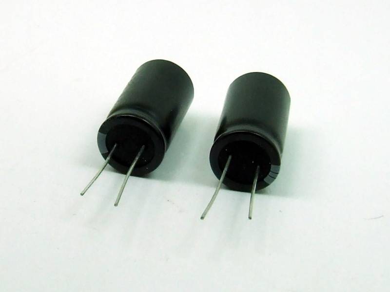 POPESQ® 2 Stk. x Elektrolytkondensator 10uF 50V Bipolar #A6502 von POPESQ