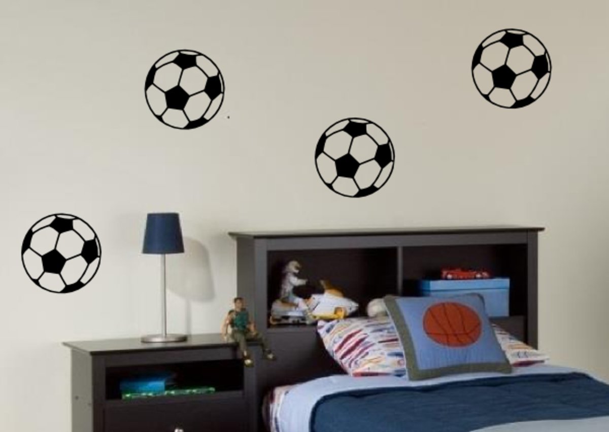Pro Cut Graphics 4 x Fußball-Wandsticker für Schlafzimmer Wohnzimmer Jungenzimmer von PRO CUT GRAPHICS