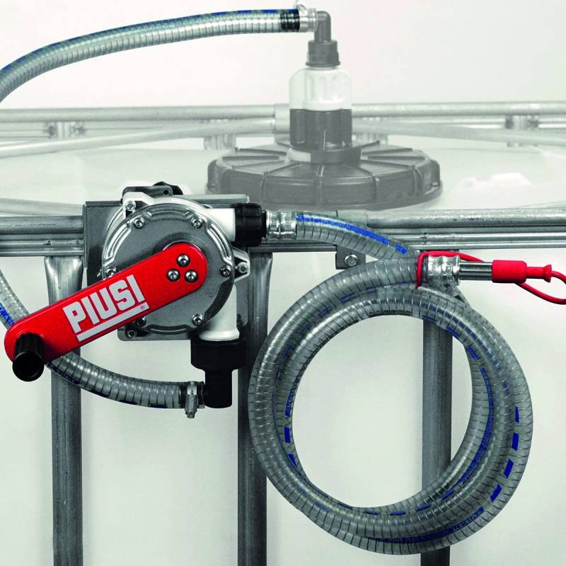 PIUSI Handkurbelpumpe für AdBlue/Urea/DEF, Wasser und Frostschutzmittel mit IBC-Tankhalterung, 38 Liter pro 100 Umdrehungen | Piusi Handpumpe IBC F00332B0A von Piusi