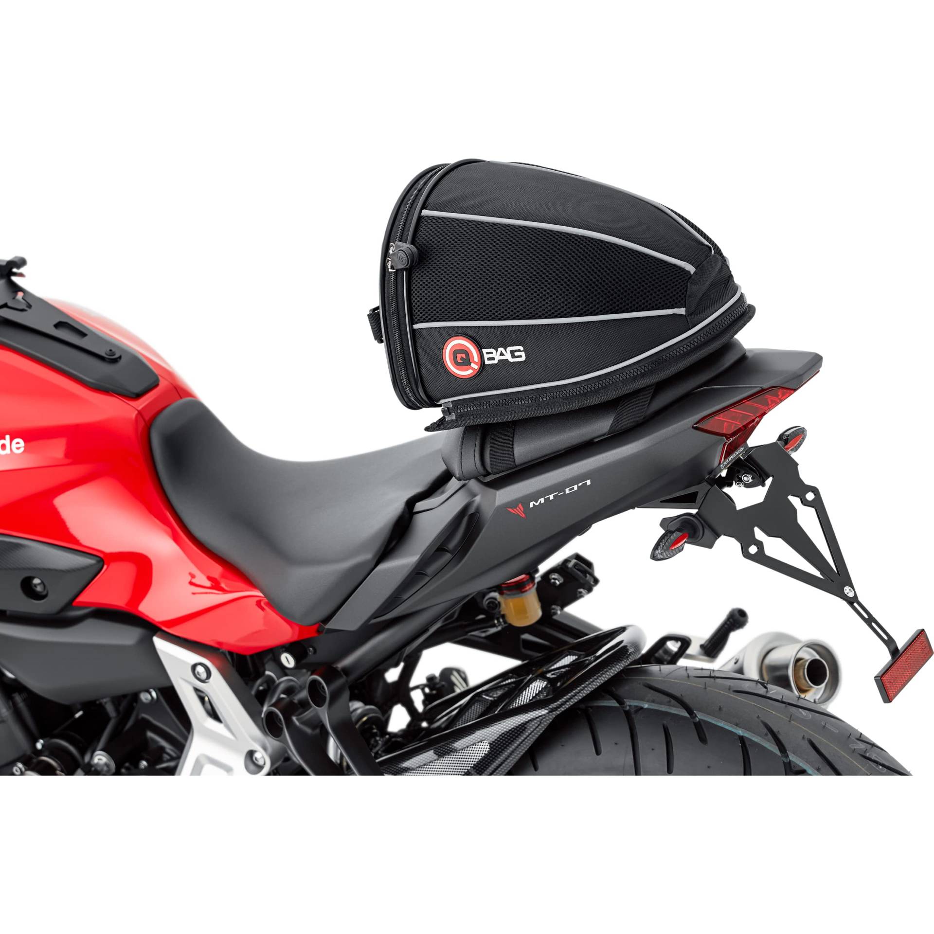 QBag Hecktasche 06 Abnehmbar - 4,5L Stauraum für Motorrad/Roller - 900D Polyester schwarz QBag Hecktasche 06 Abnehmbar - 4,5L Stauraum für Motorrad/Roller - 900D Polyester schwarz von QBAG