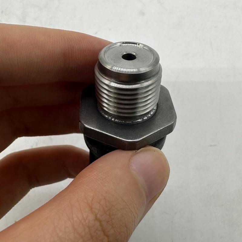 1/4 STÜCKE Kraftstoffverteilerrohr-drucksensor/Fit for Cummins Renault Iveco Volvo Motor 0281006364 0281006035 0281002706 504152959 Hohe Qualität(4PCS) von QDEIDEDT