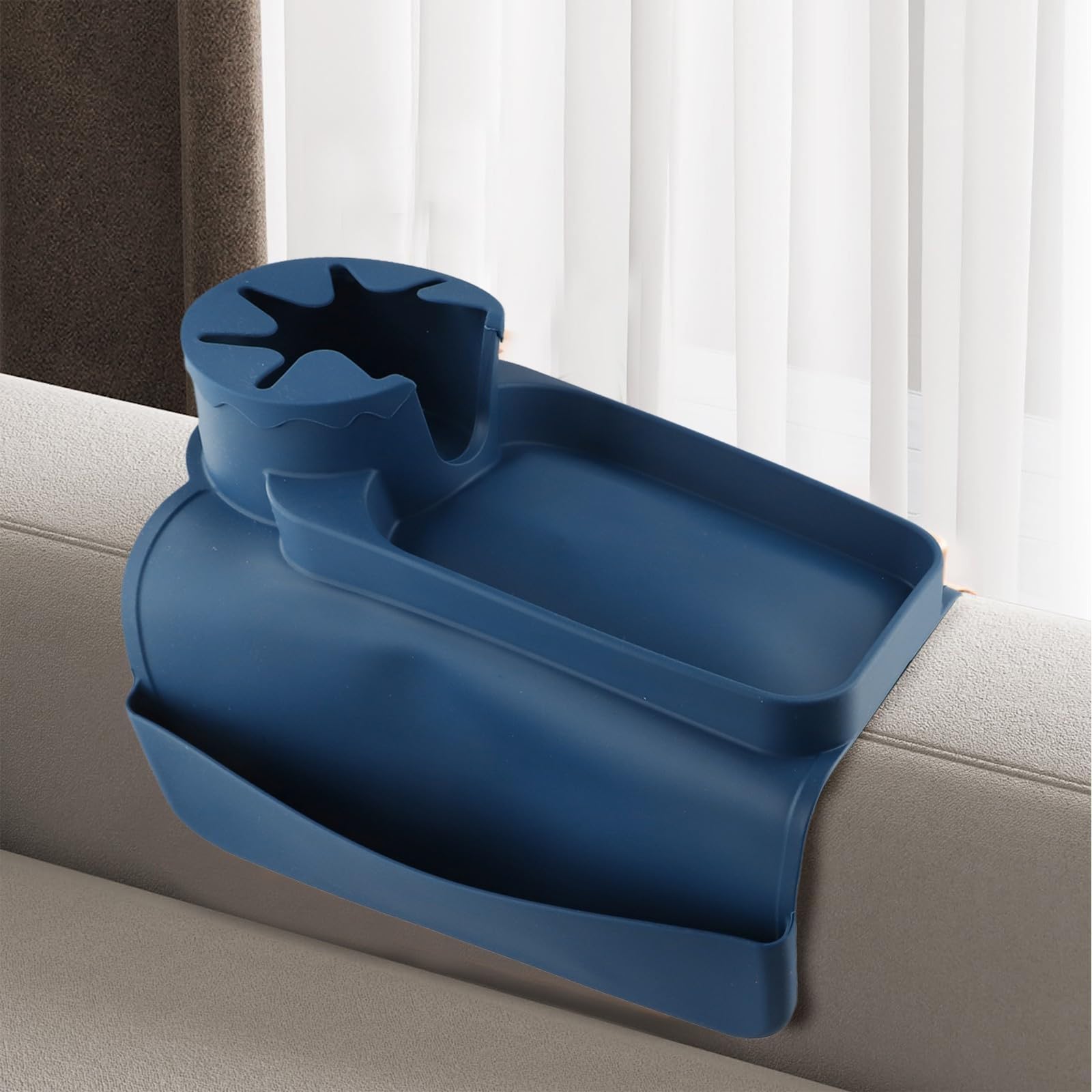 Rutschfester Getränkehalter aus Silikon für Sofa, inkl. praktischen Taschen für Fernbedienungen und Getränke (blau) von QOXEZY