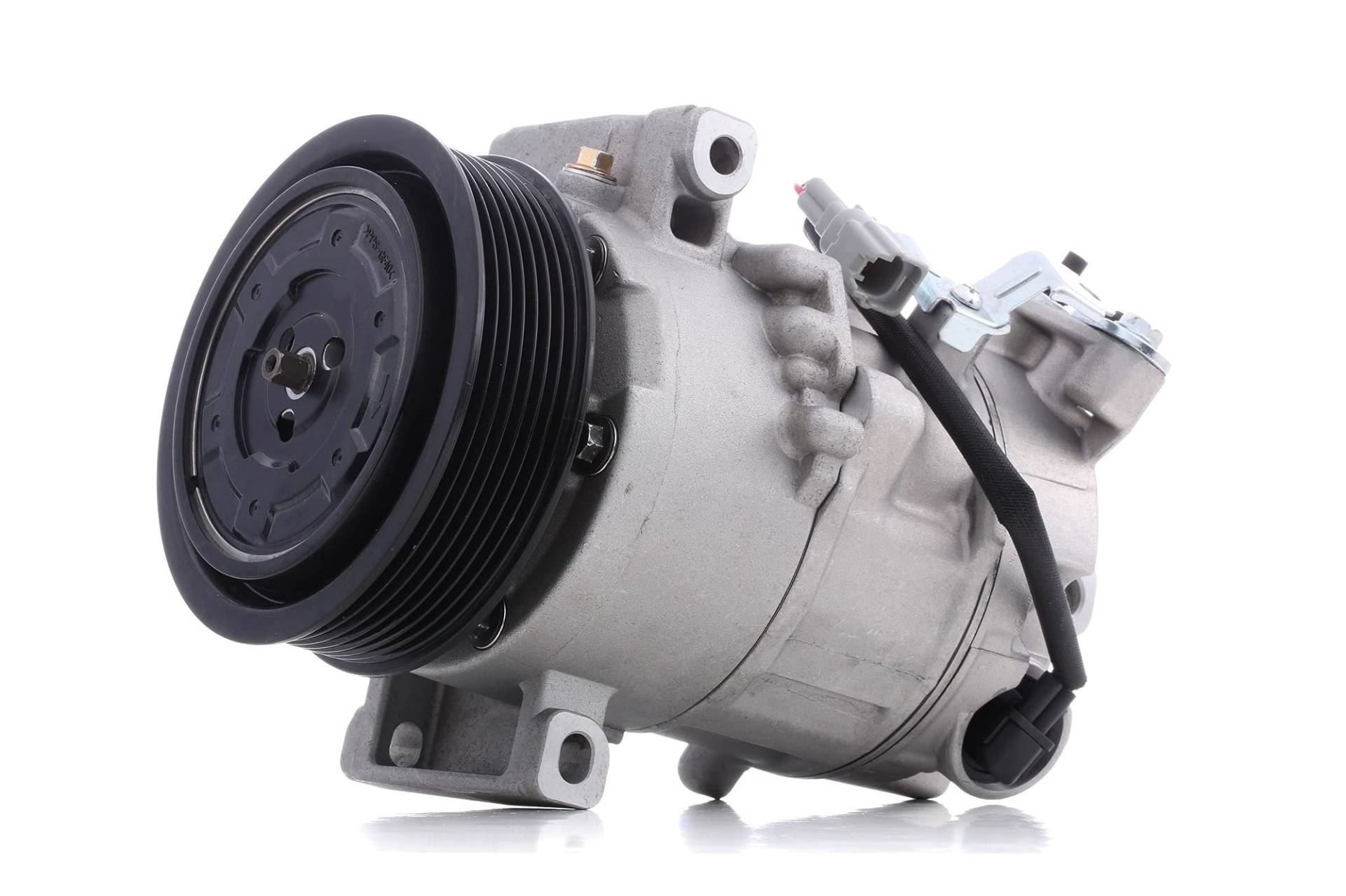 RIDEX 447K0256 A/C Kompressor für Klimaanlage Klimakompressor mit ID: 6SEL14C Kältemittel: R134a PAG 46 mit 115mm Riemenscheibe Rillen: 7 Rippenanzahl: 7 RIDEX 447K0256 A/C Kompressor für Klimaanlage Klimakompressor mit ID: 6SEL14C Kältemittel: R134a PAG 46 mit 115mm Riemenscheibe Rillen: 7 Rippenanzahl: 7 von RIDEX