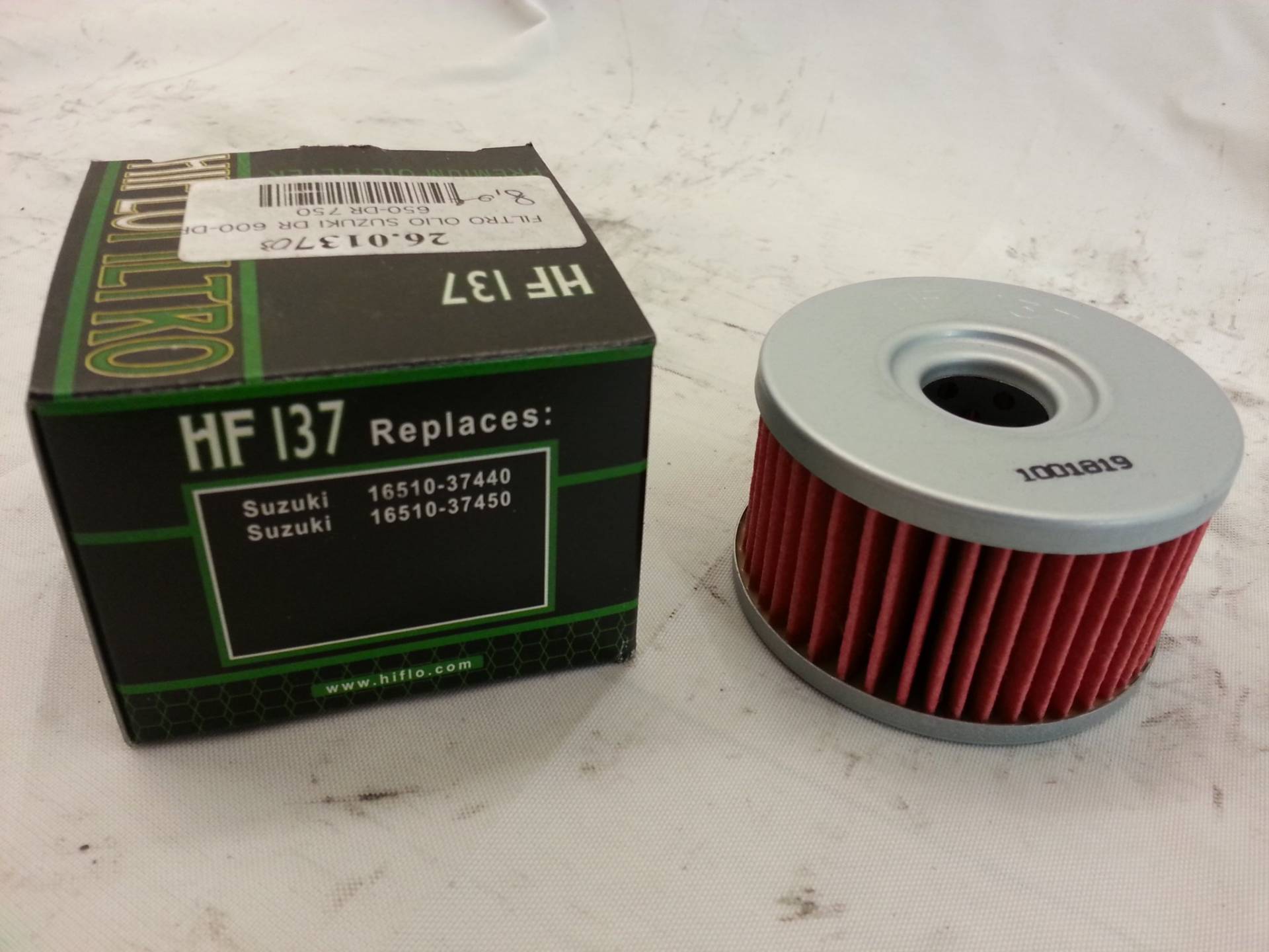 Ölfilter kompatibel mit Suzuki DR 600-DR 650-DR 750 Ölfilter kompatibel mit Suzuki DR 600-DR 650-DR 750 von RMS