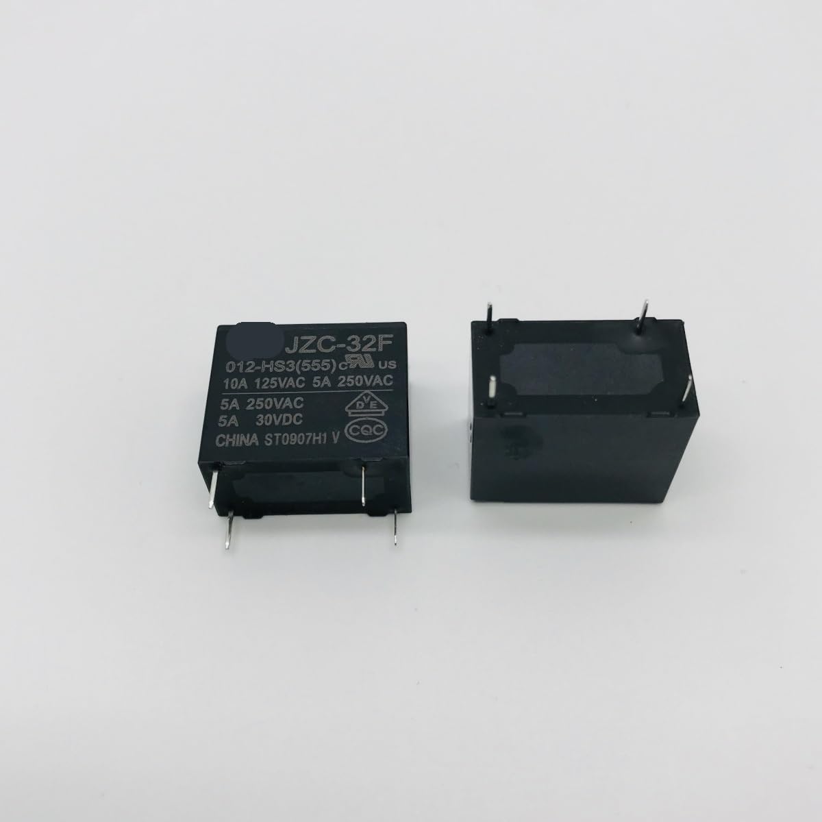 Relay HF32F-12V-HS 4 legs A set of usually open 5A250VAC JZC-32F-012-HS3 RRBXXUYN Relay HF32F-12V-HS 4 legs A set of usually open 5A250VAC JZC-32F-012-HS3 RRBXXUYN von RRBXXUYN