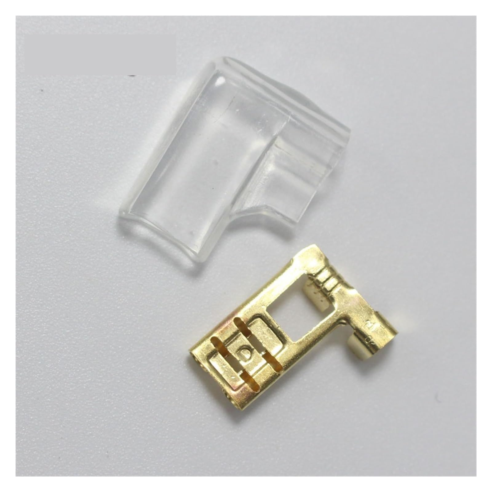 20sets Copper 6.3 Crimp Terminal with Case 6.3mm Insulated Spring Connector Right Angle Female Cold Terminal 20sets Copper 6.3 Crimp Terminal with Case 6.3mm Insulated Spring Connector Right Angle Female Cold Terminal von RVBLRDSE