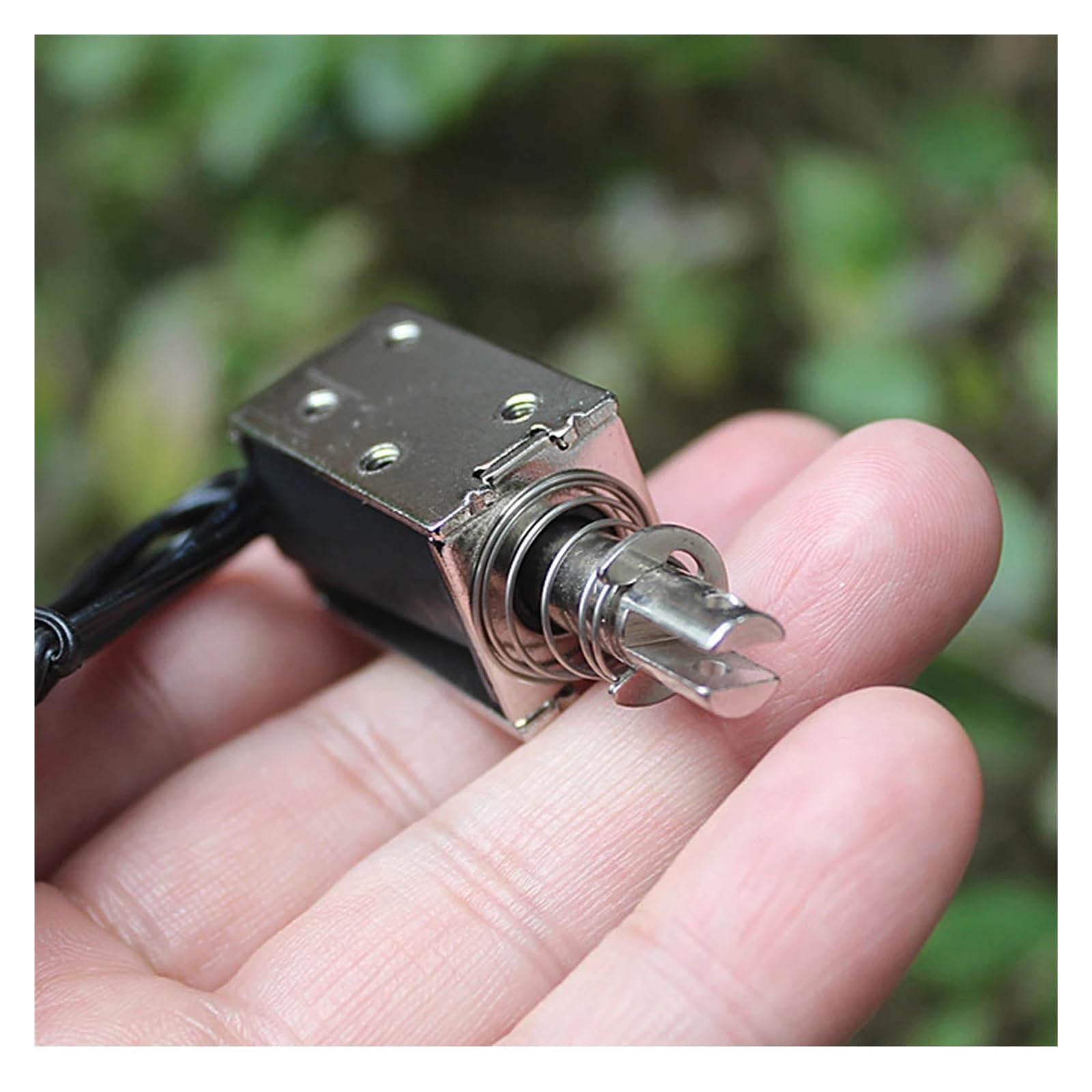 Electromagnet DC 24V Push-pull Electromagnet 0.4A Current 10mm Stroke Push-pull Force 0.4-8N Door Lock Safe Lock Motor Speed Controllers Electromagnet DC 24V Push-pull Electromagnet 0.4A Current 10mm Stroke Push-pull Force 0.4-8N Door Lock Safe Lock Motor Speed Controllers von RVBLRDSE