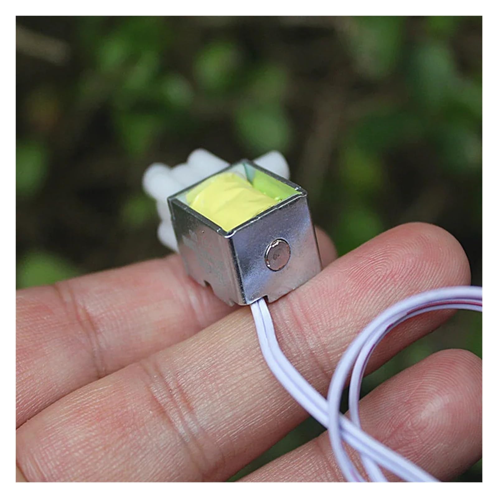 Solenoid Valve DC12V Normally Closed Electromagnetic Water Valve Air Vent Valve N/C Flower Water Valve Motor Speed Controllers Solenoid Valve DC12V Normally Closed Electromagnetic Water Valve Air Vent Valve N/C Flower Water Valve Motor Speed Controllers von RVBLRDSE